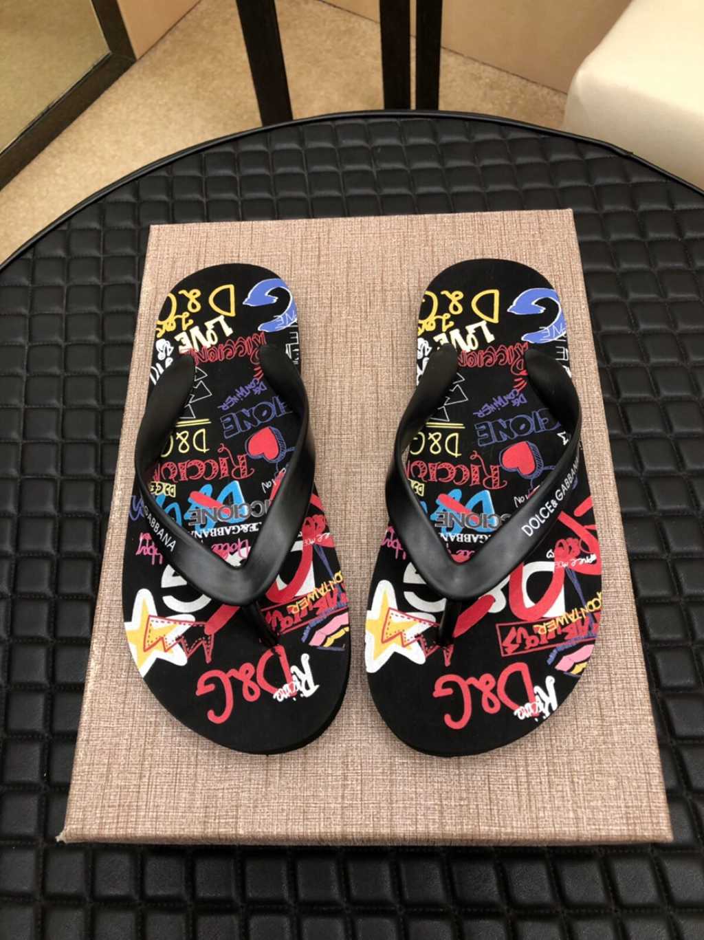 D*G slipper